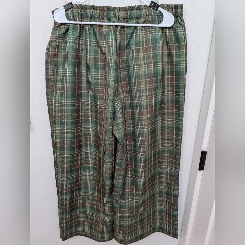 Green Plaid Pants - Picture 4 of 5